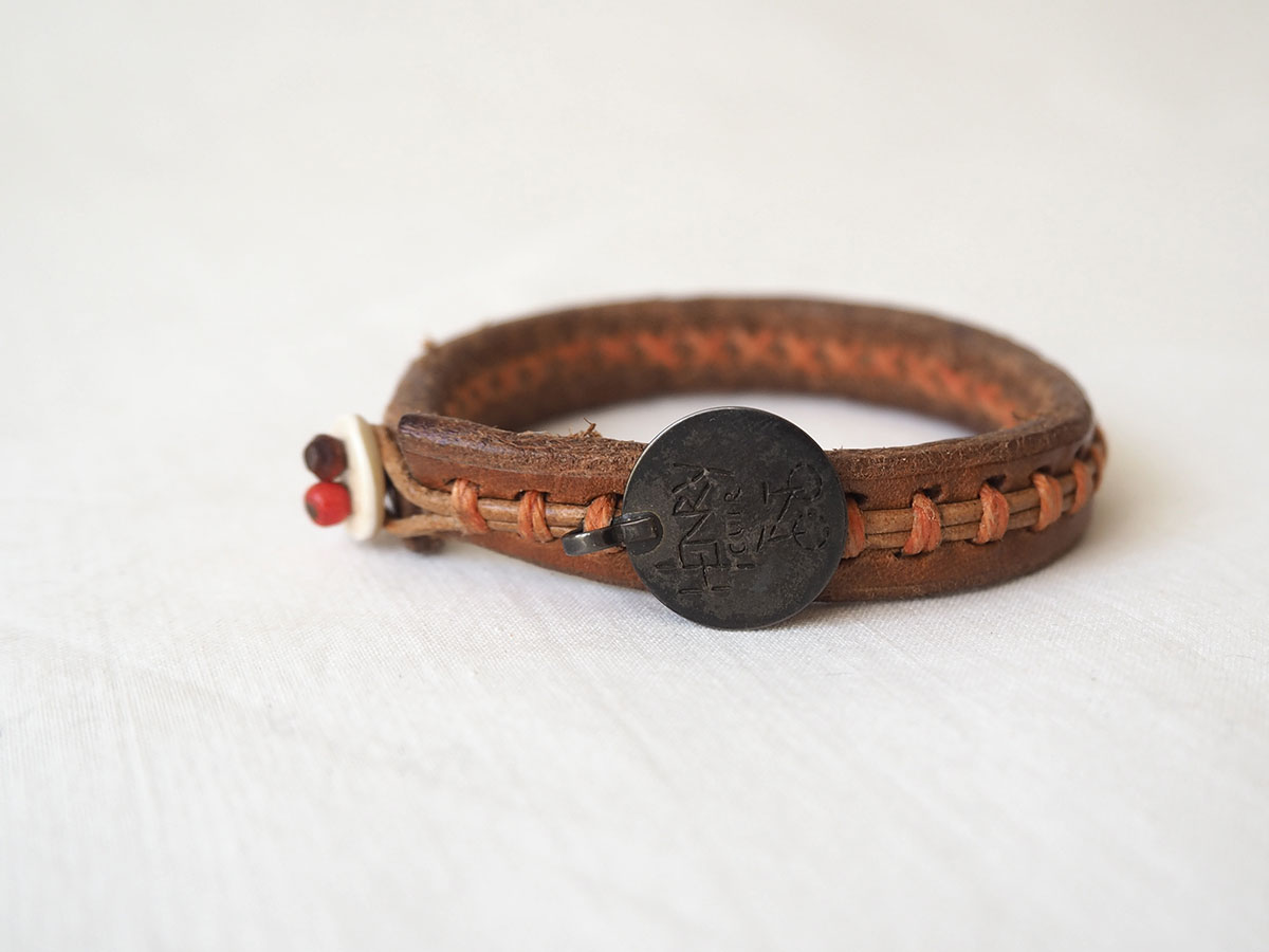 Henry Cuir / アンリークイール, Vintage Leather Bracelet - Orange Stitch