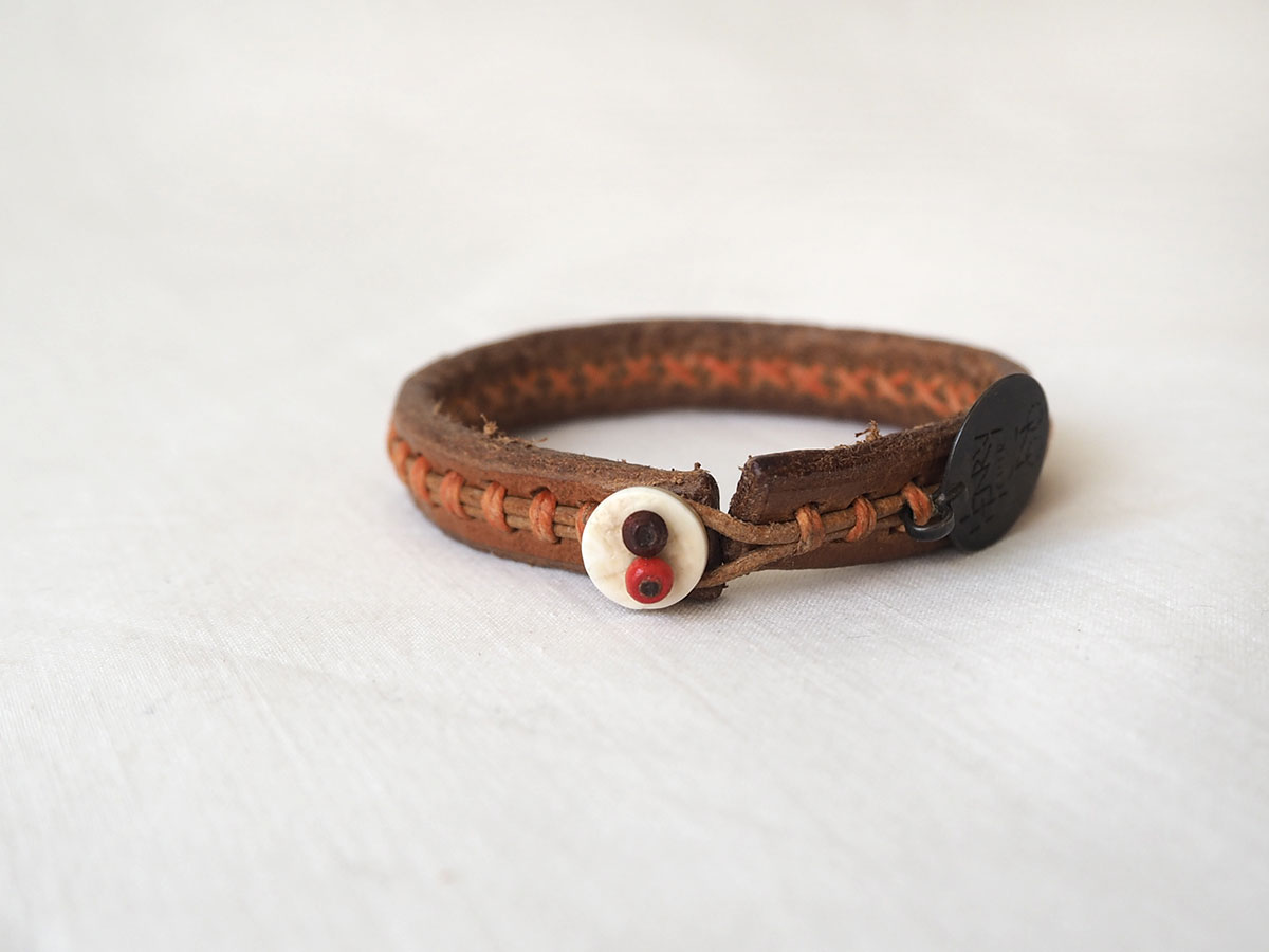 Henry Cuir / アンリークイール, Vintage Leather Bracelet - Orange Stitch
