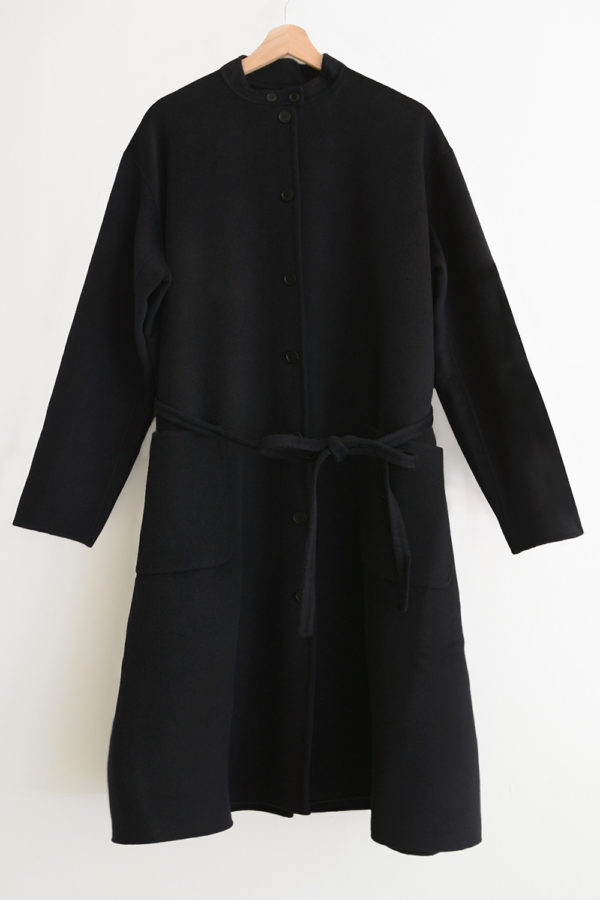 Manuelle Guibal / マニュエルギバル, 6533 Cashmere Coat with Belt - Black