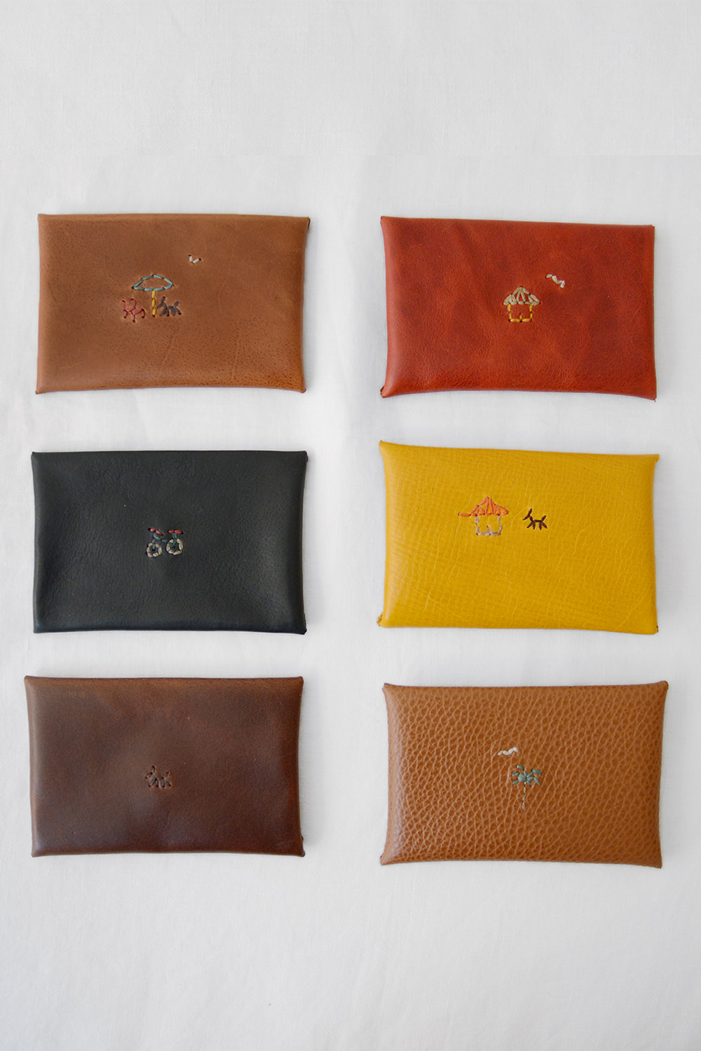 Henri、アンリ、leather goods、handcrafted leather、ハンドクラフト、made in Itary、ハンドメイド、手作り、handmade、カードケース、card case