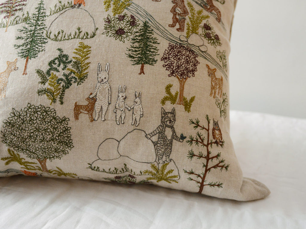 Coral & Tusk、コーラル＆タスク、pillow、クッション、クッション