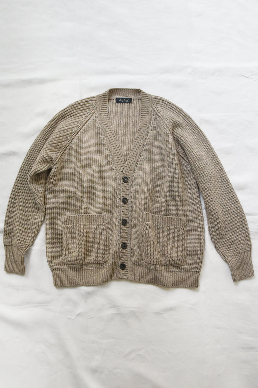 BergFabel、バーグファベル、made in Italy、cashmere cardigan、カーディガン、カシミヤ、カシミヤカーディガン