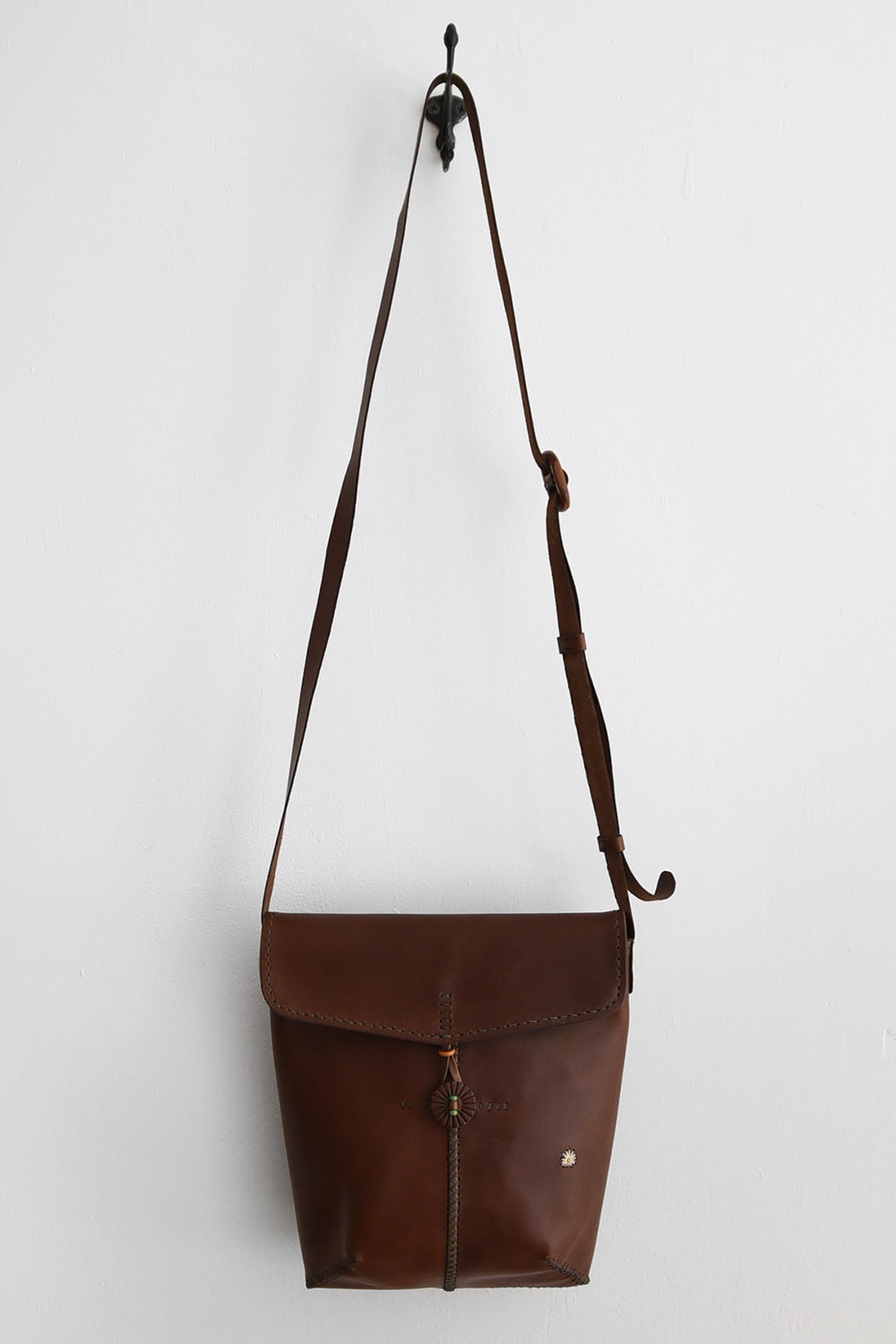 Henri、アンリー、leather goods、handcrafted leather、革小物、ハンドクラフト、ショルダーバッグ、made in Italy、Shoulder bag、bag、バッグ