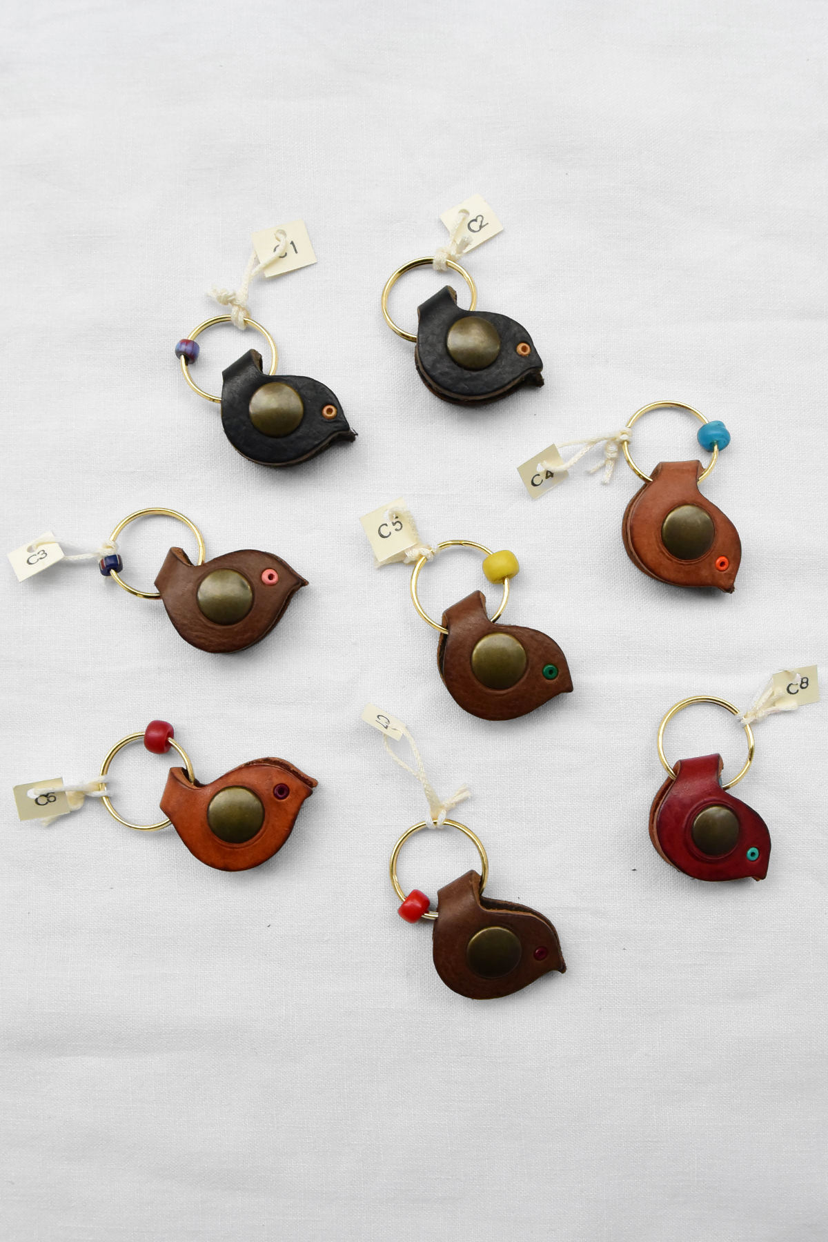 Henri、アンリ、leather goods、handcrafted leather、ハンドクラフト、made in Itary、ハンドメイド、手作り、handmade、キーチェーン、key chain