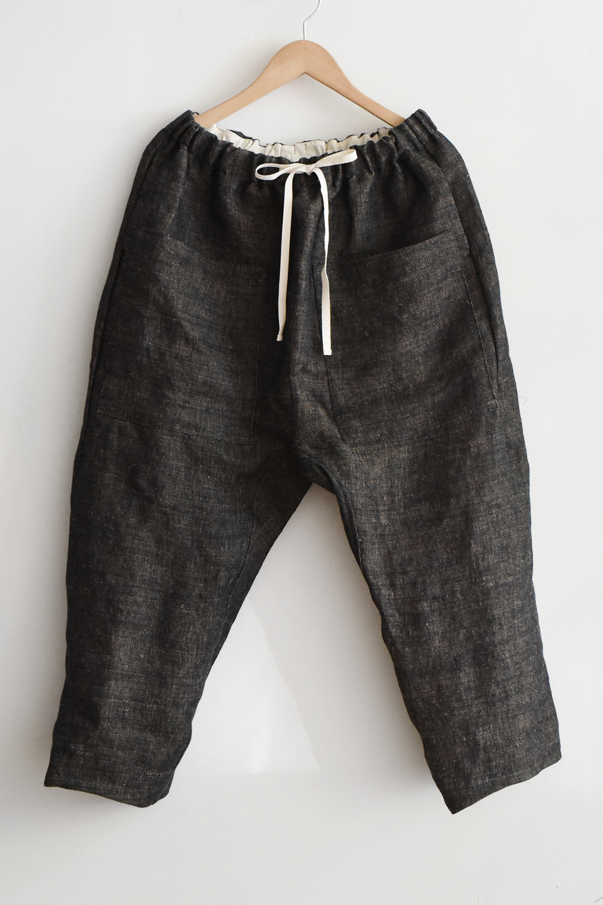 album fi famiglia、アルバムディファミリア、made in Italy、pants 、パンツ、hemp pants、麻パンツ