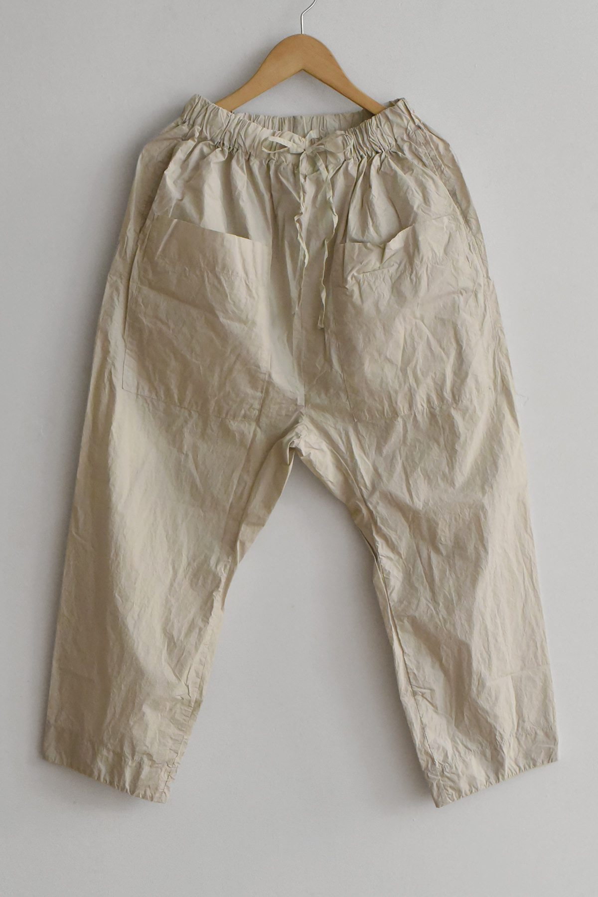 album fi famiglia、アルバムディファミリア、made in Italy、pants 、パンツ、cotton pants、コットンパンツ、easy pants、イージーパンツ