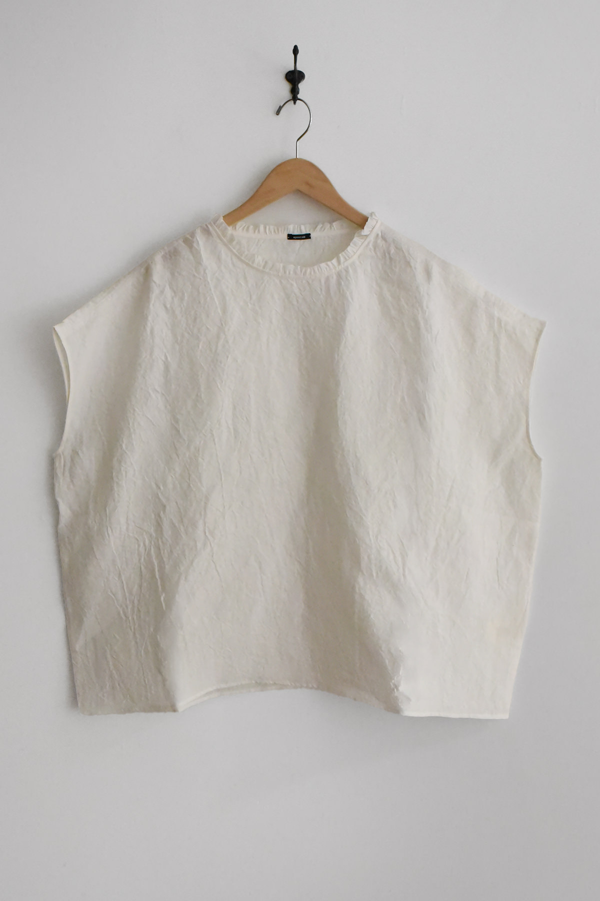 apuntob (a.b)/ アプントビー, P2057 Linen Shirt - Meringue