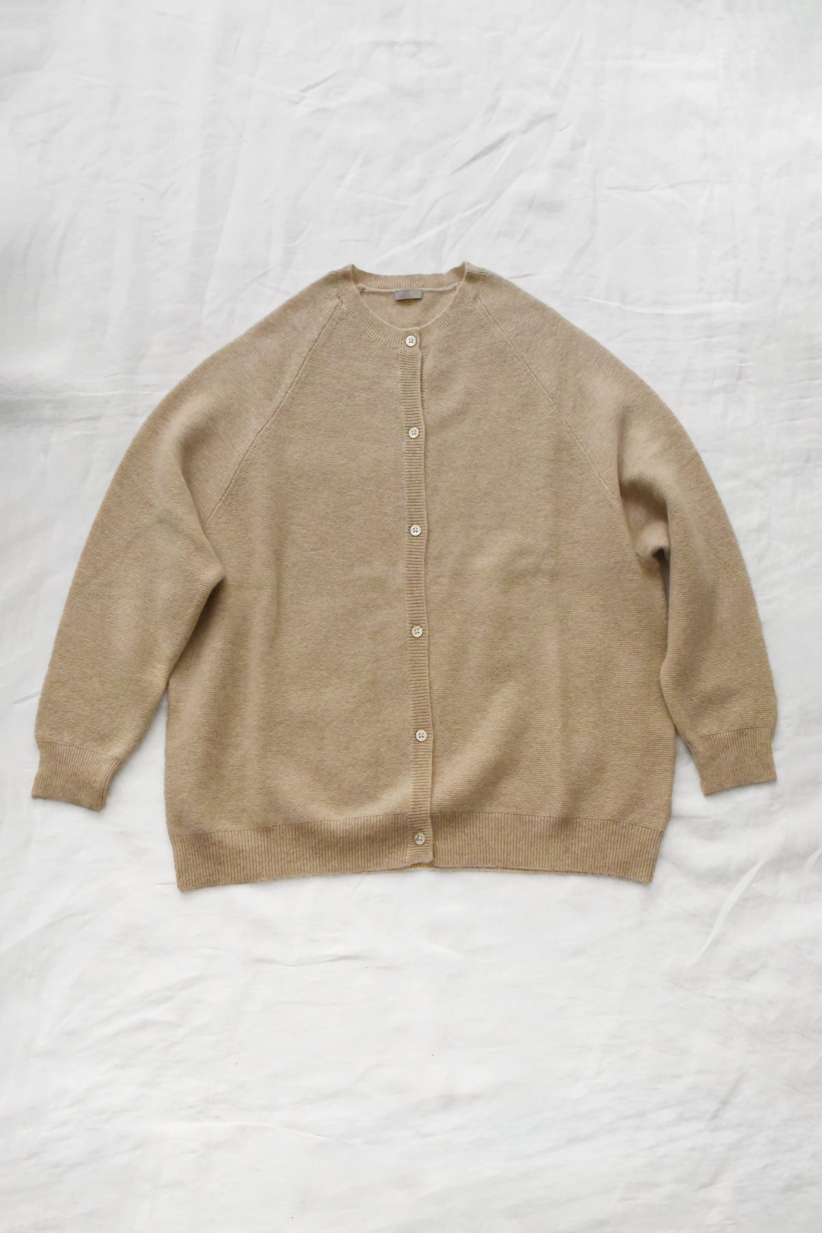 makie、マキエ、マキエホーム、カシミアカーディガン、cashmere cardigan、カシミアアイテム