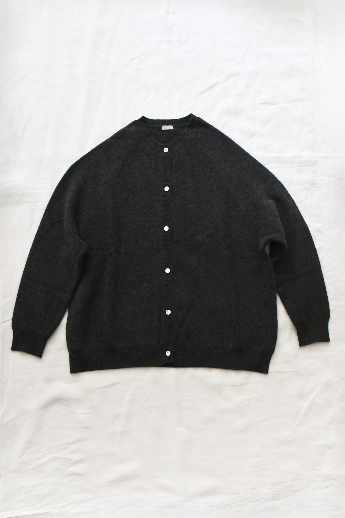 makie、マキエ、マキエホーム、カシミアカーディガン、cashmere cardigan、カシミアアイテム