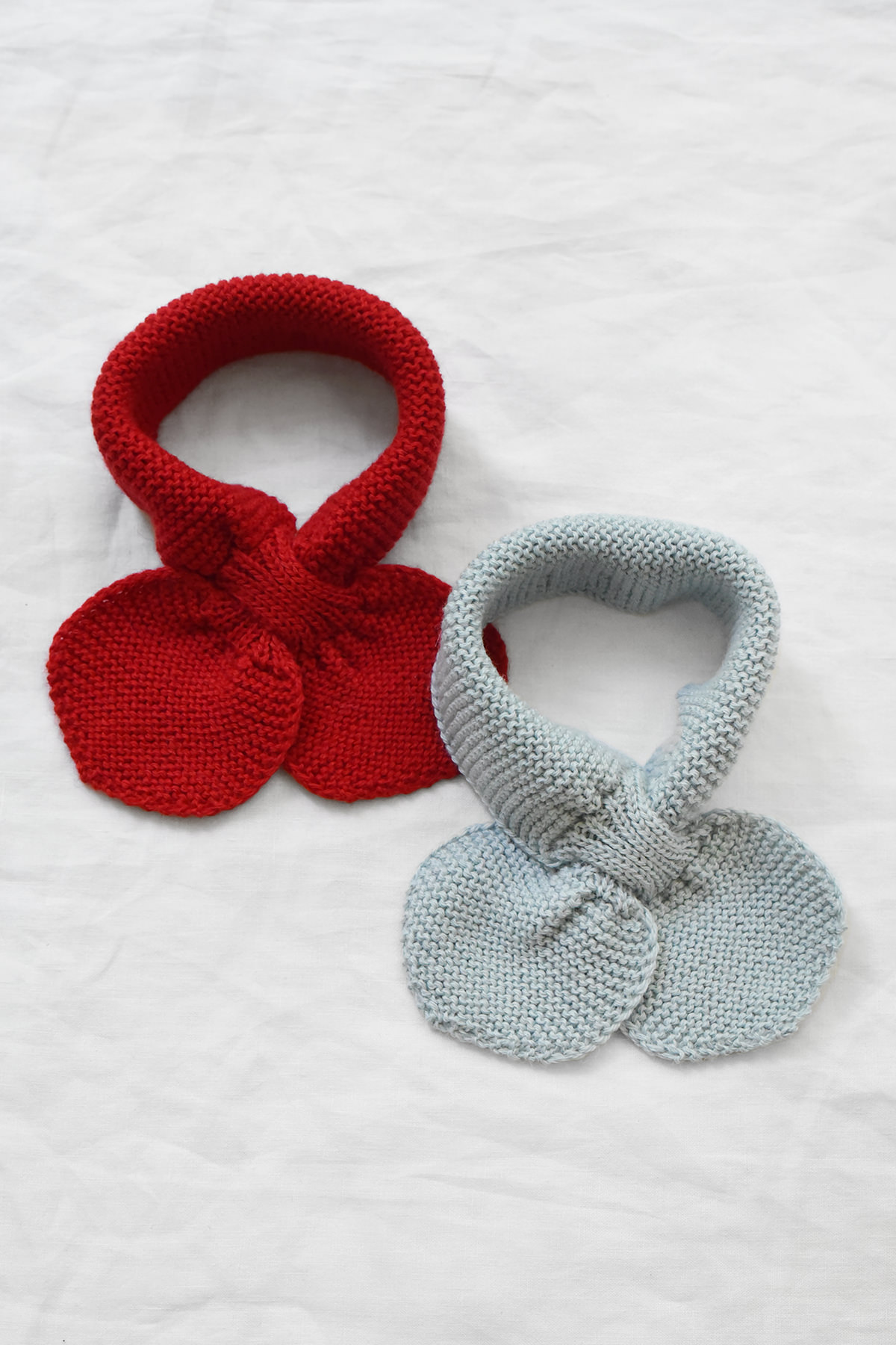 Baby alpaca Neck scarf red and lt. blue