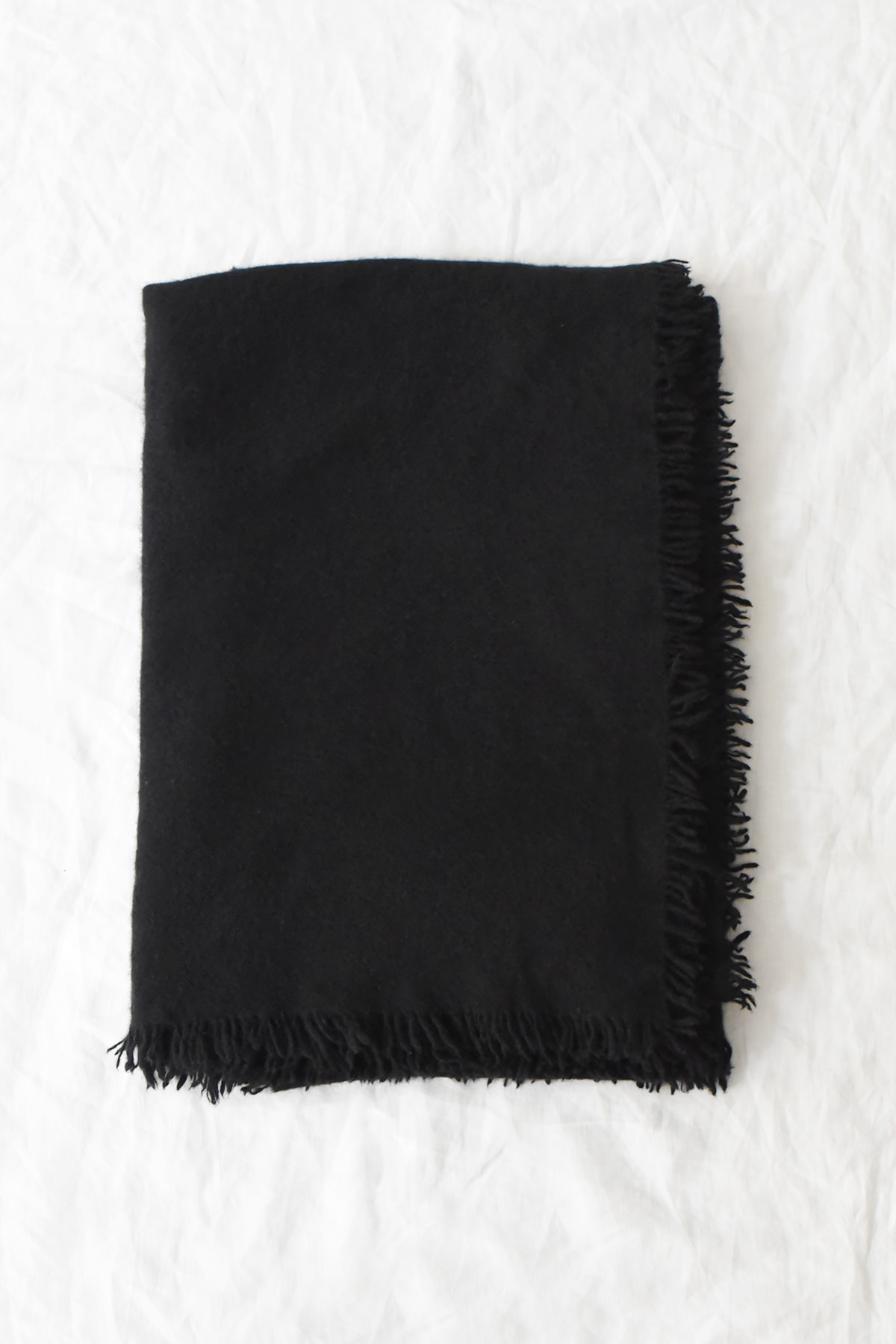 MAKIE / マキエ, Cashmere Felted Scarf 100 × 200 cm - Black