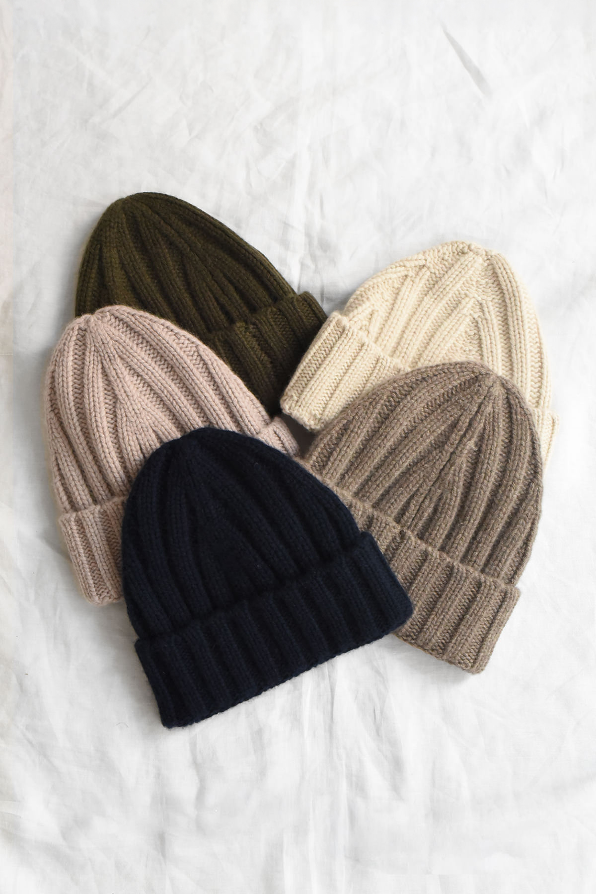 100% cashmere rib knit hats in five colors