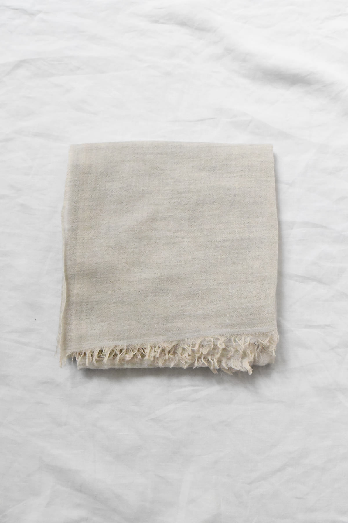Lightweight 100% cashmere scarf in three colors