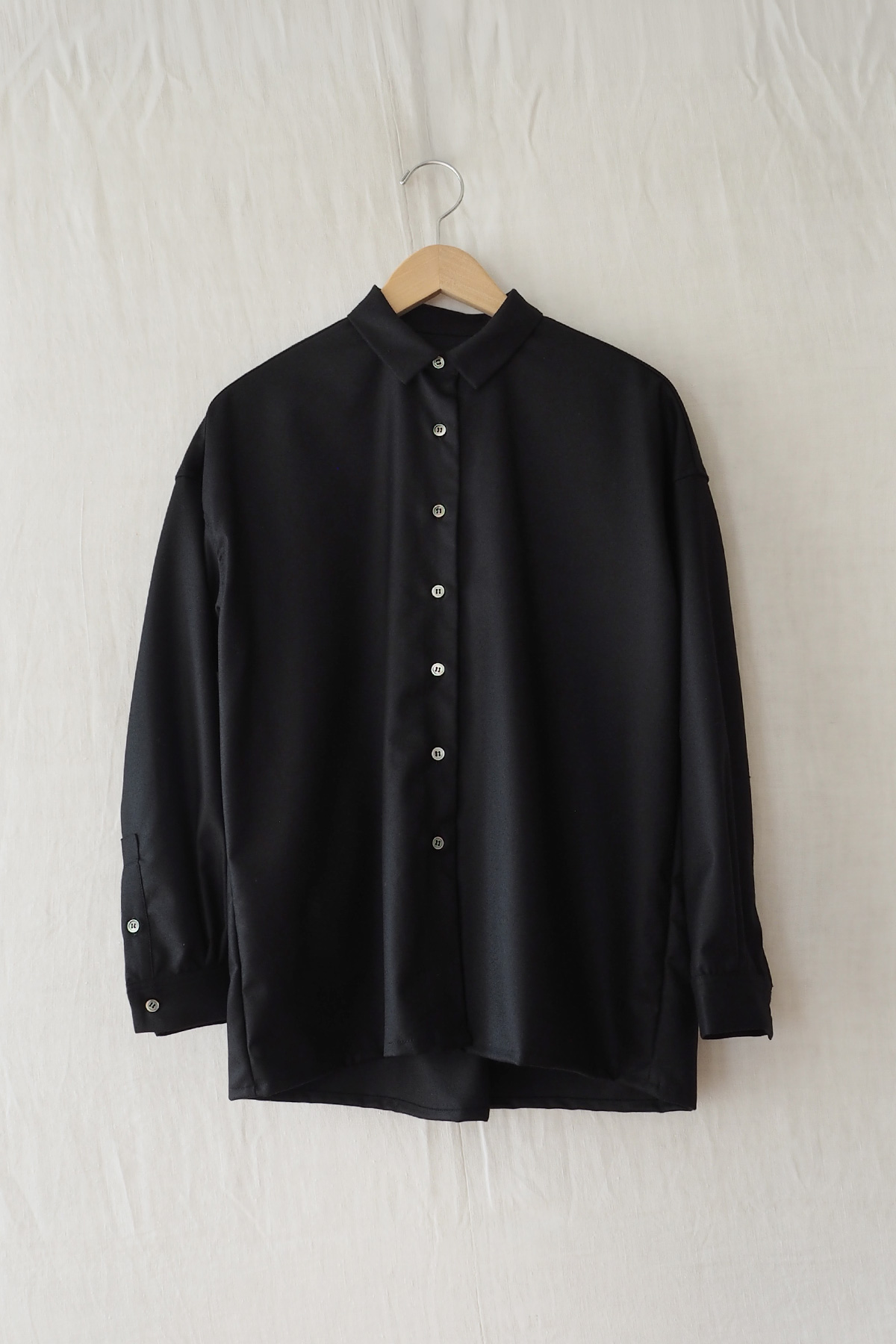 コットンリネン 長袖シャツ Black|Makié